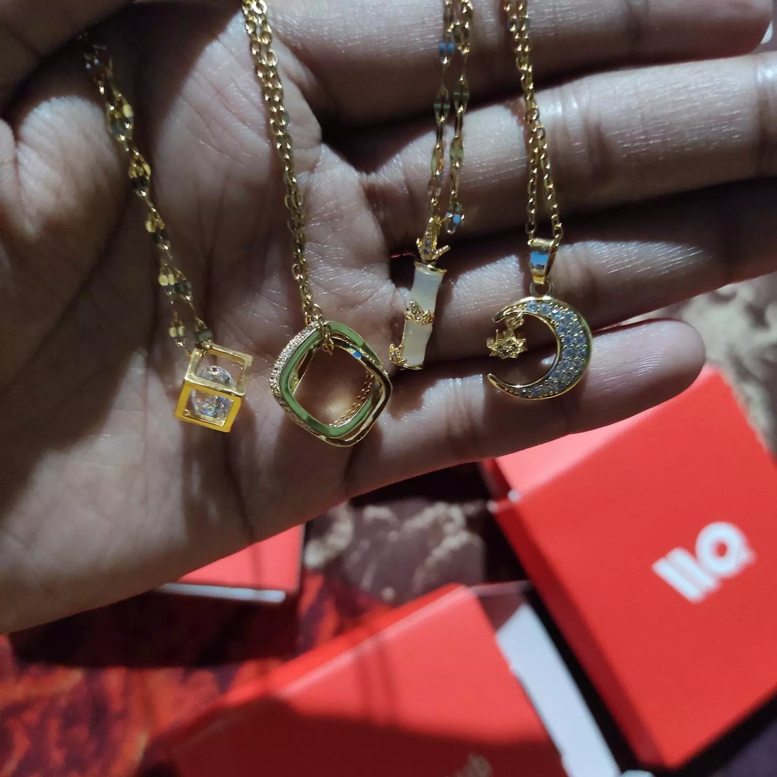 reviews name necklace - giftaecologist - gifta - Customize jewelry, Jewellery, ornaments